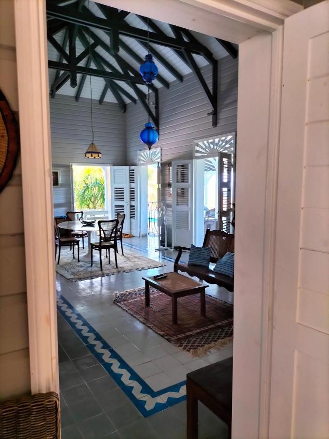 La Maison Bleue - Les Hauts De La Baie Terre-de-Bas Exteriér fotografie